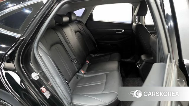 Hyundai Sonata Hybrid (DN8) 2023 Черный из Кореи, фото 2