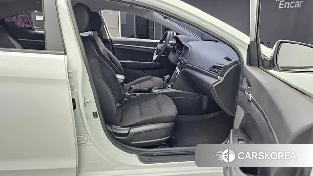 Hyundai The New Avante AD 2019 Белый из Кореи, фото 2