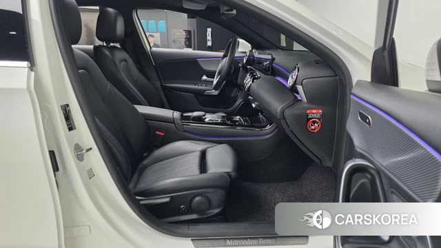 Mercedes-Benz A-Class W177 2021 Белый из Кореи, фото 2