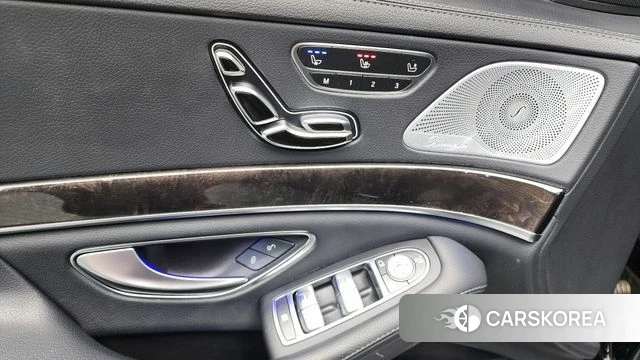 Mercedes-Benz S-Class W222 2019 Черный из Кореи, фото 2