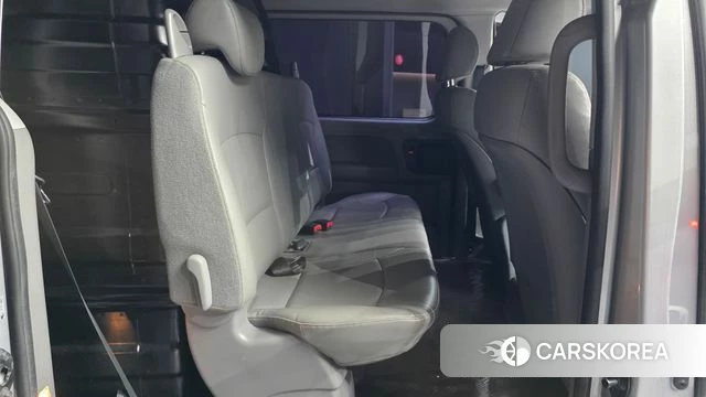 Hyundai The New Grand Starex 2018 Серебристо-серый из Кореи, фото 2