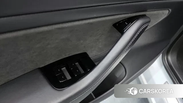 Tesla Model 3 2020 Белый из Кореи, фото 2