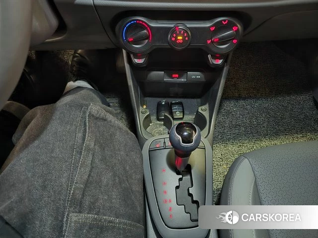 Kia Morning Urban (JA) 2020 Белый из Кореи, фото 2