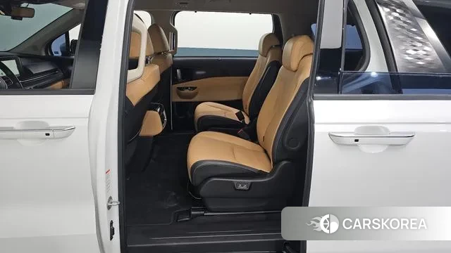 Kia Carnival 4th generation 2022 Белый из Кореи, фото 2
