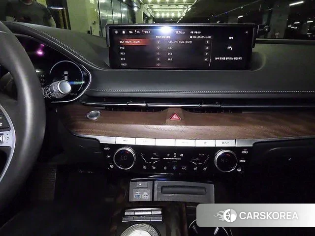 Genesis G80 (RG3) 2020 Черный из Кореи, фото 2