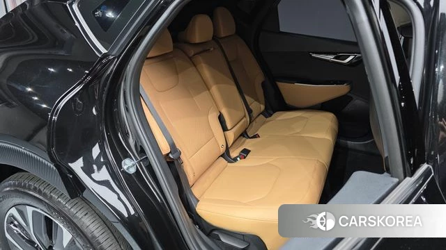 Kia EV6 2023 Черный из Кореи, фото 2