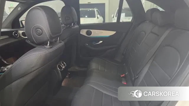 Mercedes-Benz GLC-Class X253 2021 Белый из Кореи, фото 2