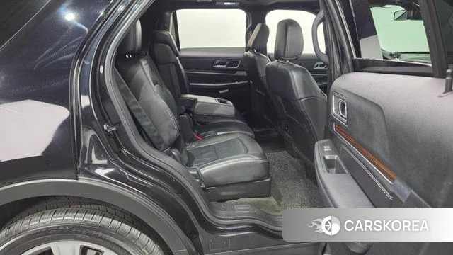 Ford Explorer 2018 Черный из Кореи, фото 2