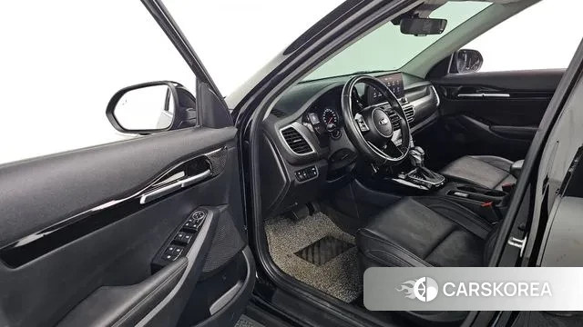 Kia Seltos 2021 Черный из Кореи, фото 2