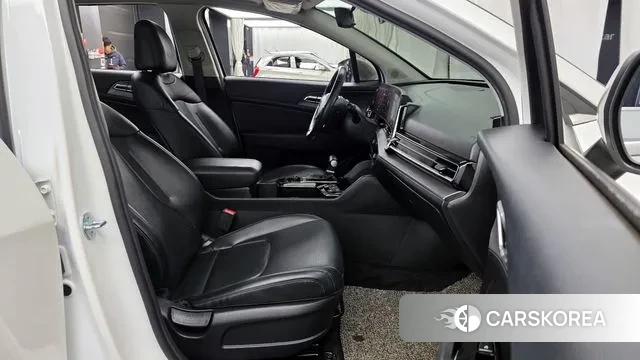 Kia Sportage 5th Generation 2022 Белый из Кореи, фото 2