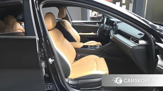 Kia K5 3rd generation 2020 Черный из Кореи, фото 2