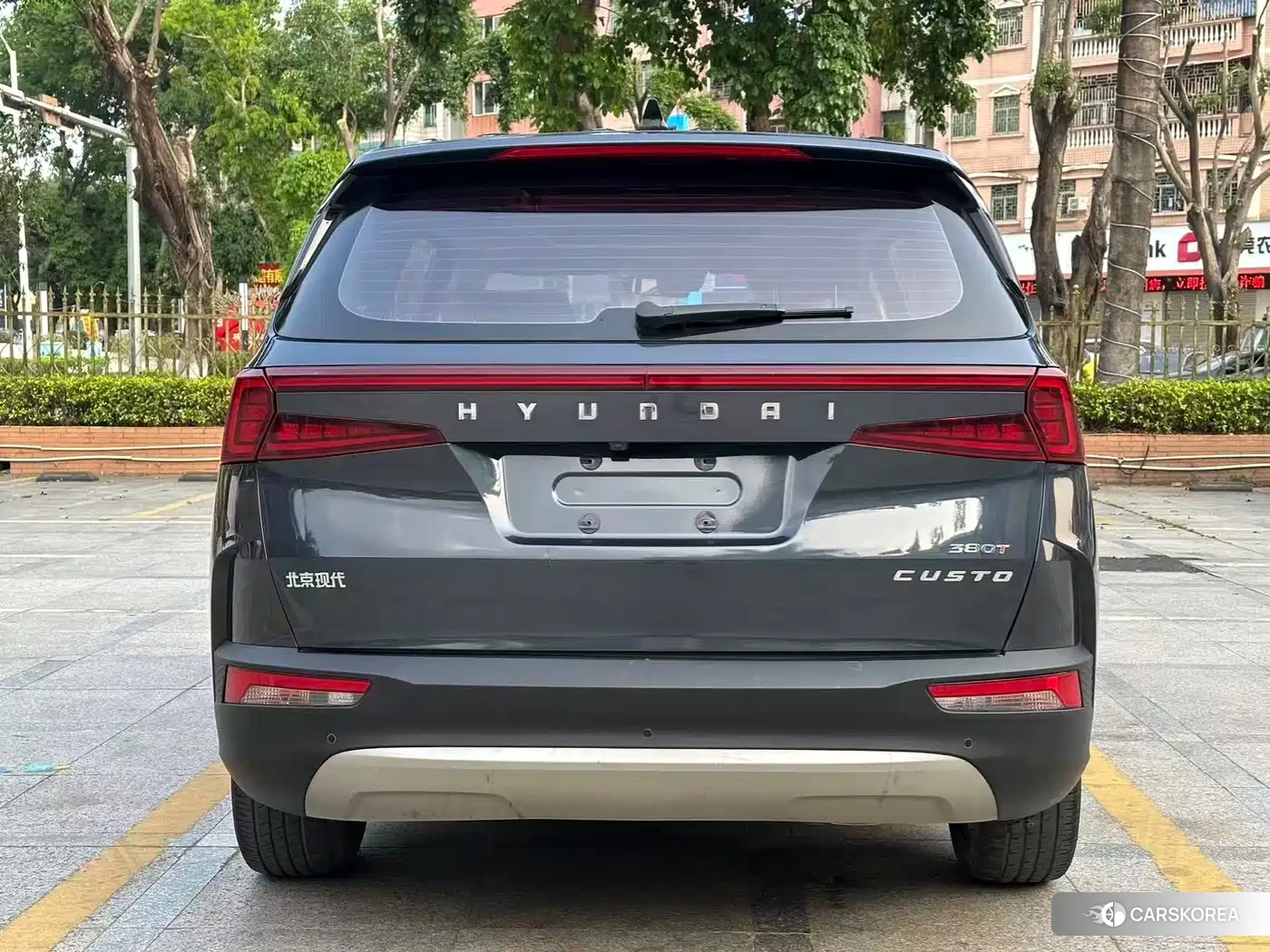 Hyundai Kustu 2022 Silver/gray из Китая, фото 2