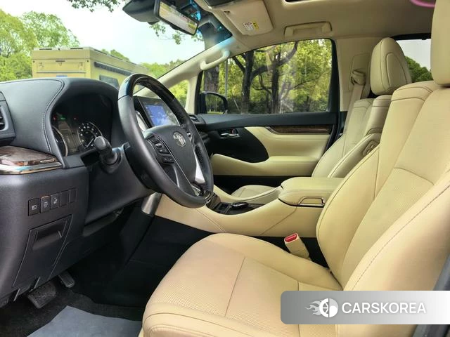 Toyota Elfa 2022 Черный из Китая, фото 2