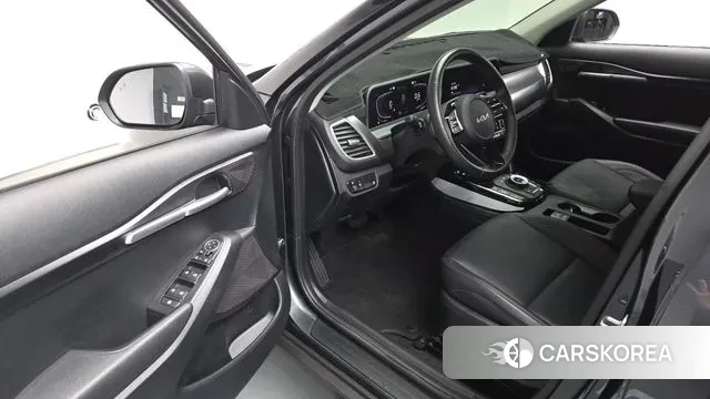 Kia The New Seltos 2025 Серый из Кореи, фото 2