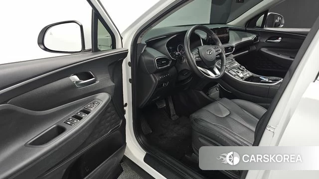 Hyundai The New Santa Fe 2023 Белый из Кореи, фото 2