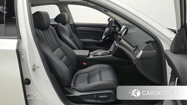Honda Accord 10th Generation 2019 Белый из Кореи, фото 2