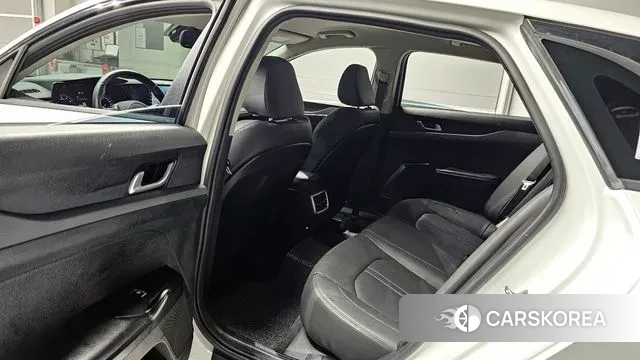 Kia K5 3rd generation 2021 Белый из Кореи, фото 2