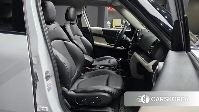 Mini Cooper S Countryman 2019 Белый из Кореи, фото 2