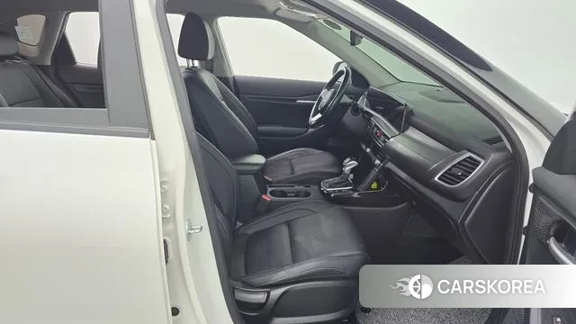 Kia The New Seltos 2022 Белый из Кореи, фото 2