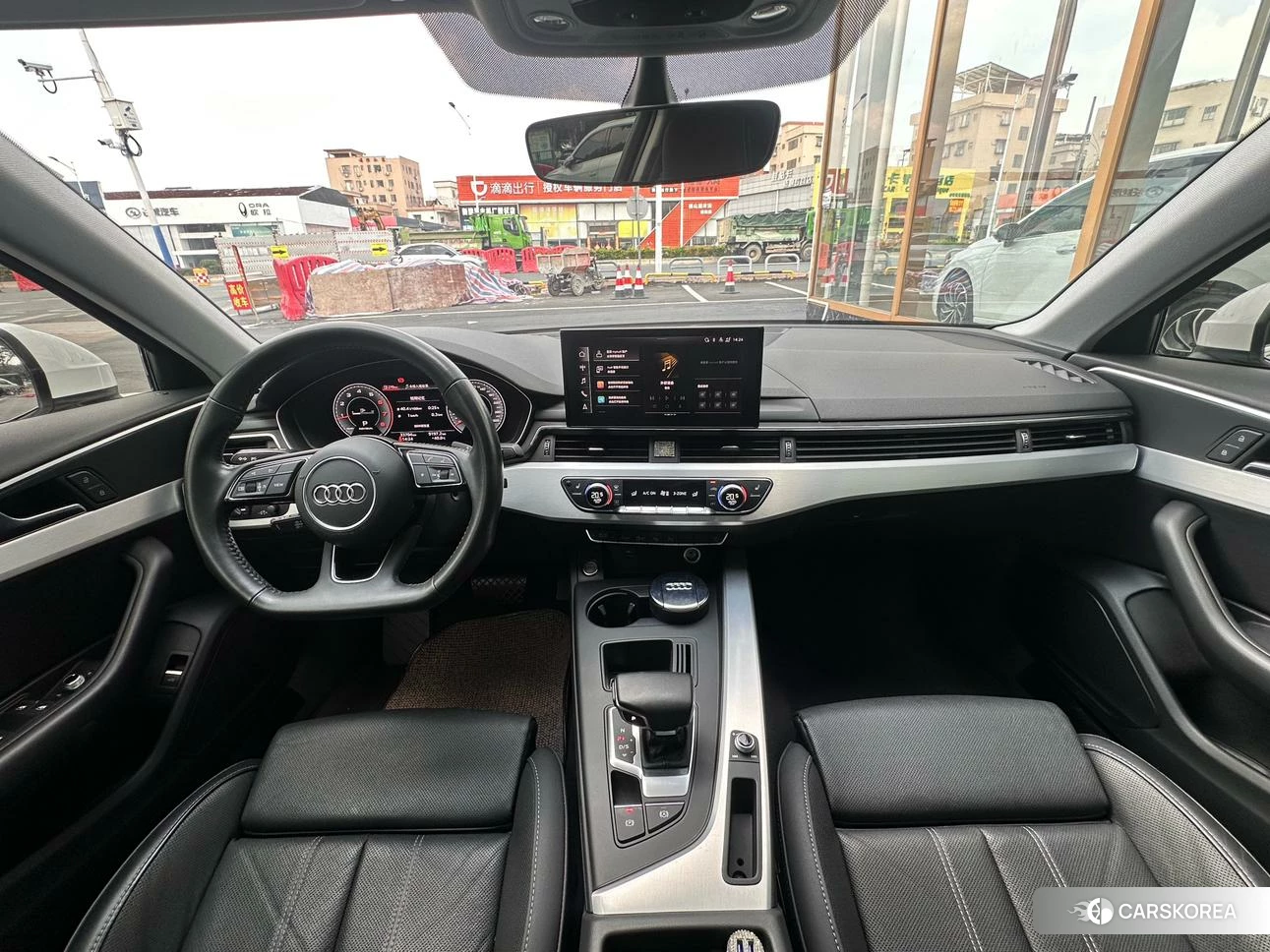 Audi A4L 2021 Белый из Китая, фото 2