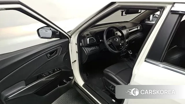 Ssangyong The New Tivoli 2024 Белый из Кореи, фото 2