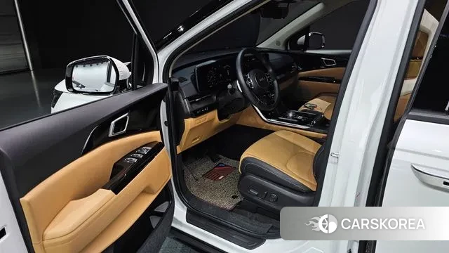 Kia Carnival 4th generation 2023 Белый из Кореи, фото 2