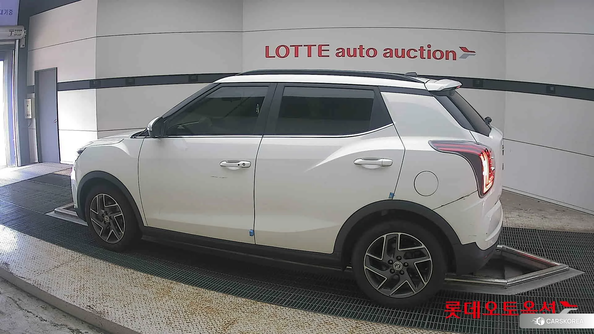 SsangYong Tivoli 2022 Белый из Кореи, фото 2