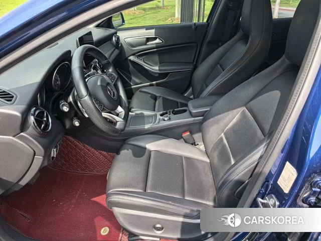 Mercedes-Benz GLA 2019 Синий из Китая, фото 2