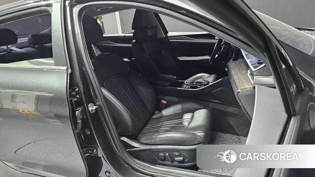 Kia K5 3rd generation 2020 Серый из Кореи, фото 2