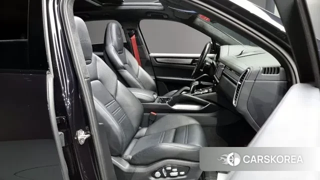 Porsche Cayenne (PO536) 2020 Черный из Кореи, фото 2