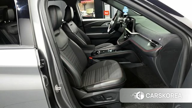 Ford Explorer 6th Generation 2024 Серый из Кореи, фото 2
