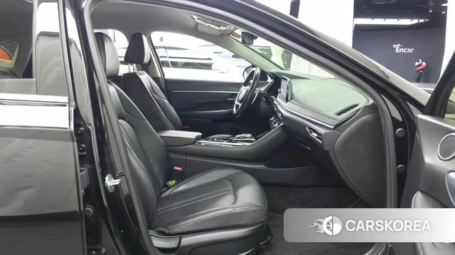 Hyundai Sonata (DN8) 2021 Черный из Кореи, фото 2