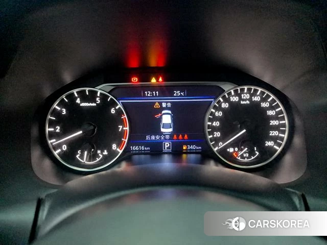 Nissan Teana 2024 Серебристо-серый из Китая, фото 2