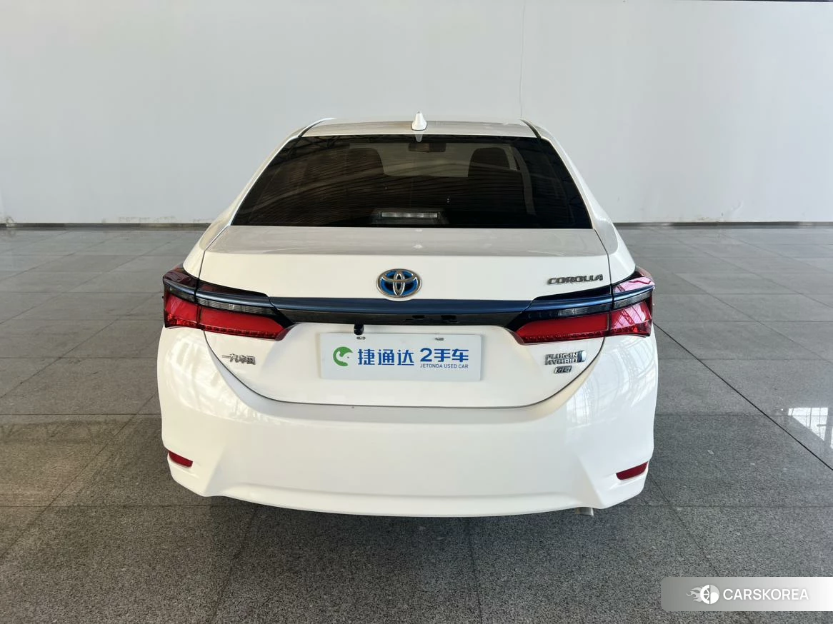Toyota Corolla 2020 Белый из Китая, фото 2