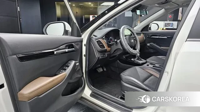 Kia Seltos 2020 Белый из Кореи, фото 2