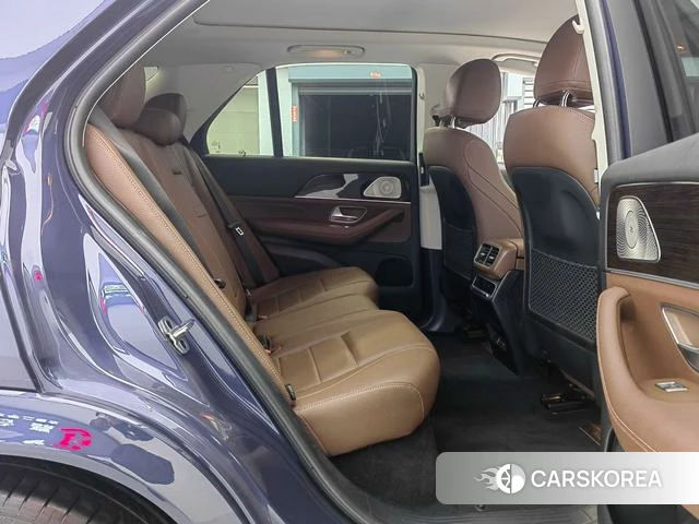Mercedes-Benz GLE (import) 2024 Синий из Китая, фото 2