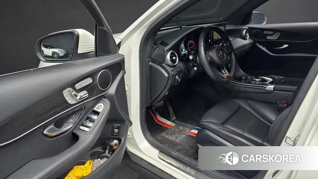 Mercedes-Benz GLC-Class X253 2019 Белый из Кореи, фото 2