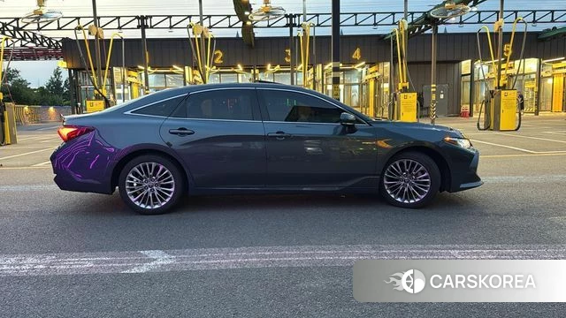 Toyota Avalon 5th Generation 2021 Небесно-голубой из Кореи, фото 2