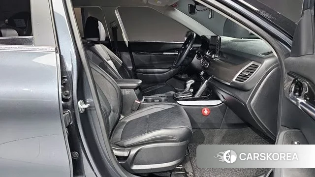 Kia Seltos 2020 Серый из Кореи, фото 2