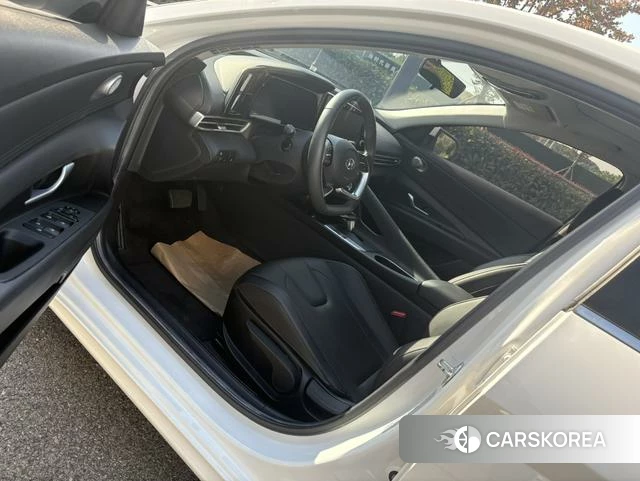 Hyundai Elantra 2021 Белый из Китая, фото 2