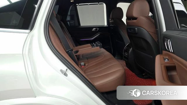 BMW X5 (G05) 2022 Белый из Кореи, фото 2