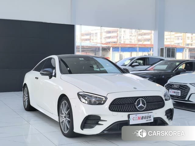 Mercedes-Benz E-class (imported) id 3983307 из Китая 2