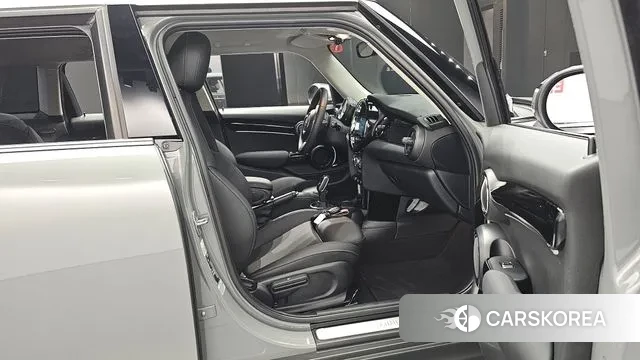 Mini Cooper 2022 Серый из Кореи, фото 2