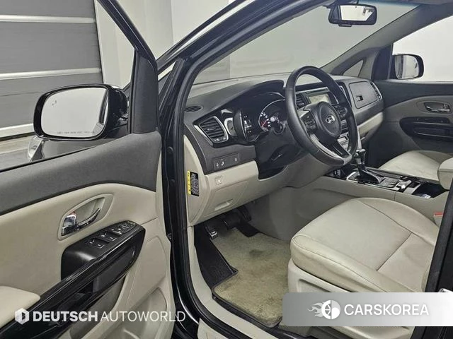 Kia All New Carnival 2018 Черный из Кореи, фото 2