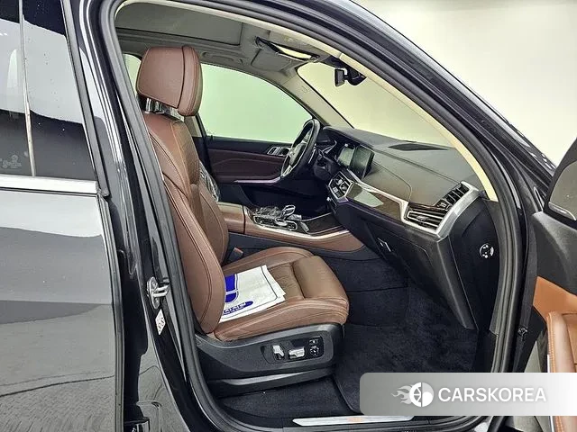 BMW X5 (G05) 2023 Серый из Кореи, фото 2