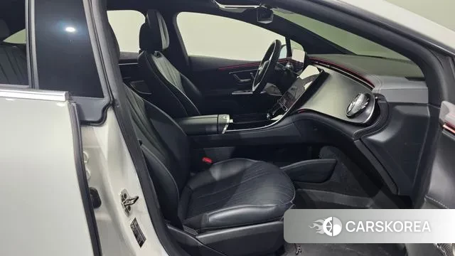 Mercedes-Benz EQE V295 2023 Белый из Кореи, фото 2