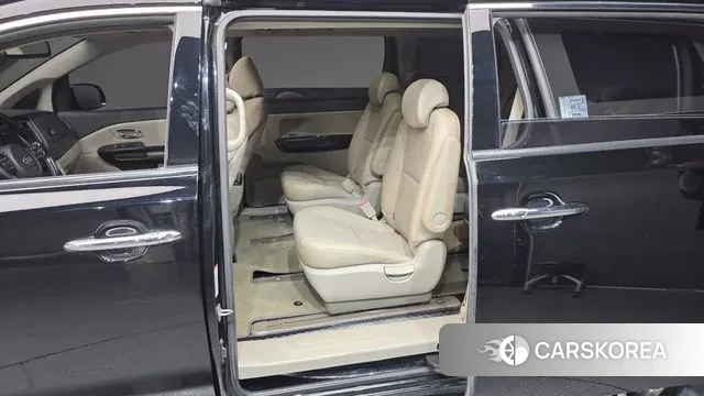 Kia The New Carnival 2018 Черный из Кореи, фото 2