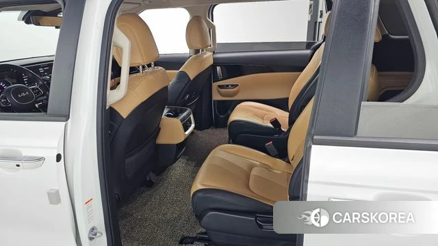 Kia Carnival 4th generation 2023 Белый из Кореи, фото 2