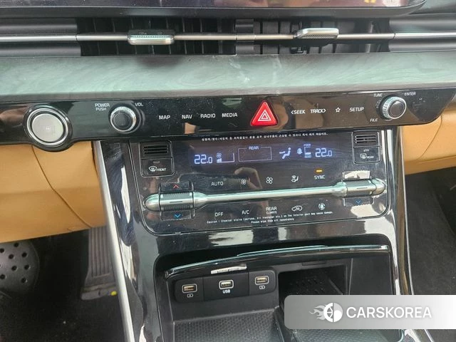 Kia Carnival 4th generation 2023 Черный из Кореи, фото 2
