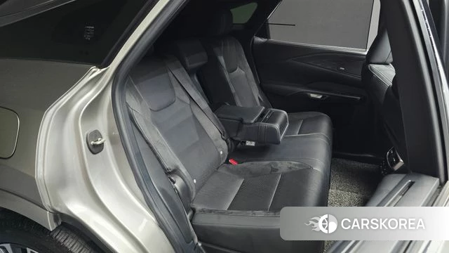 Lexus RX450h + 5th generation 2023 Песочный из Кореи, фото 2